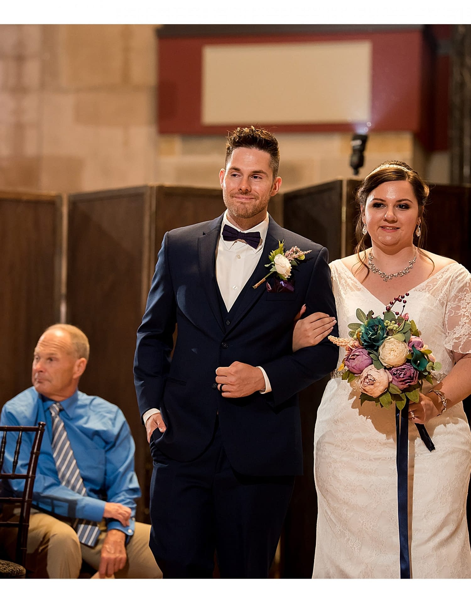 0806-J.BensonPhotography_Wedding_SteveSarah_Society_Room_Hartford_CT